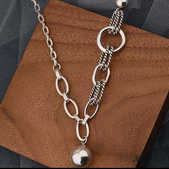 925 Foxanry Stamp Sweater Necklace - Picture 4 of 4